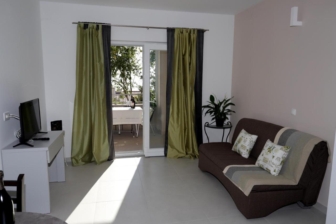 Apartments Medvidovic Baška Voda Esterno foto